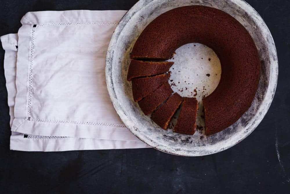 how-to-get-cake-out-of-bundt-pan-8