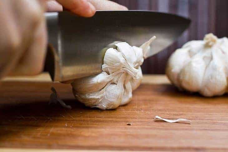 head-of-garlic-halved-cut