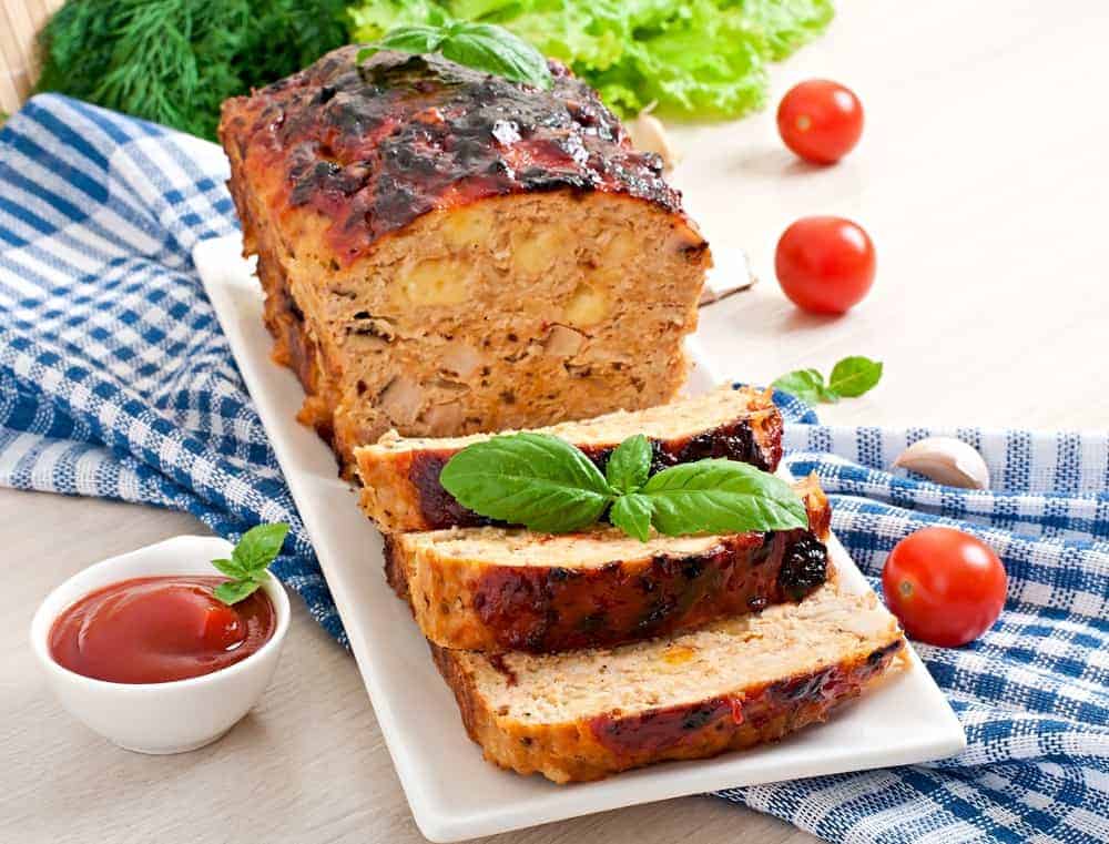 https://chewtheworld.com/how-long-to-cook-meatloaf-at-375/